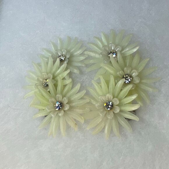 VTG Three flower climber Mod earrings clip style - Picture 1 of 7